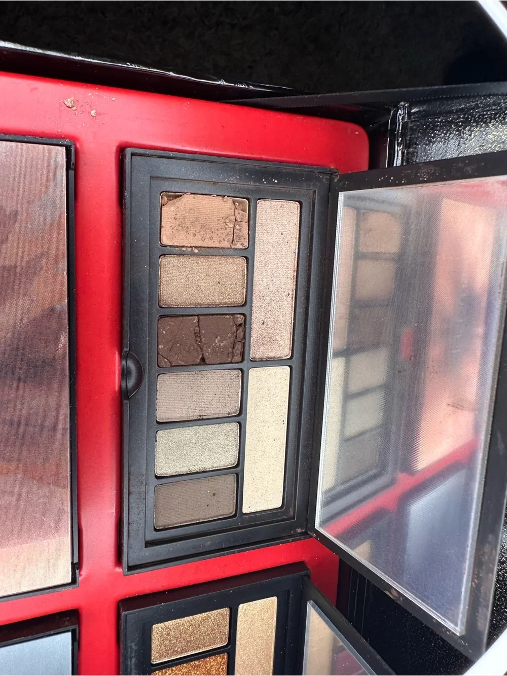 Multi-Shade Women’s Eyeshadow Palette Set - Assorted Color Smashbox Vaulted